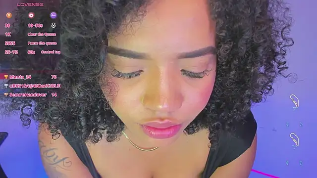 Snapshot of MalaikaBrown chatting on 01-19-25, 03:21 MalaikaBrown online show from 01-19-25, 03:21