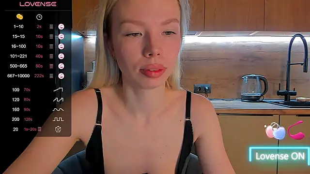 Snapshot of Olivia_Bells chatting on 03-22-26, 09:29 Olivia Bells online show from 03-22-26, 09:29