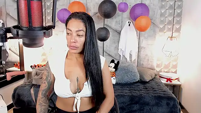 NiicolleMiller online show from 10-24-25, 03:08