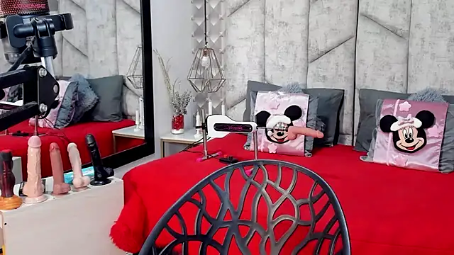 NiicolleMiller online show from 11-24-25, 04:29