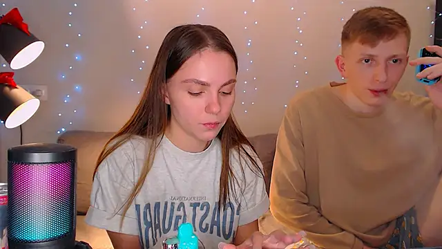 juliaanddima online show from 12-27-24, 10:16
