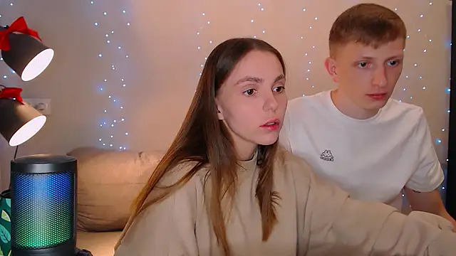 juliaanddima online show from 02-07-25, 09:04