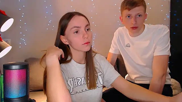 juliaanddima online show from 02-21-25, 09:11