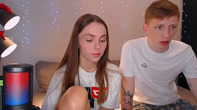 juliaanddima online show from 02-25-25, 06:58