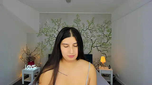 Snapshot of Linda_EX chatting on 09-29-25, 05:12 Linda EX online show from 09-29-25, 05:12