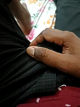 divi5555 online show from 02-11-26, 06:40