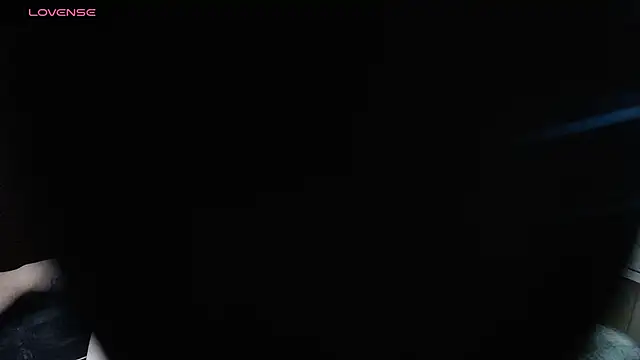 Snapshot of eva_six chatting on 02-20-25, 11:21 eva six online show from 02-20-25, 11:21