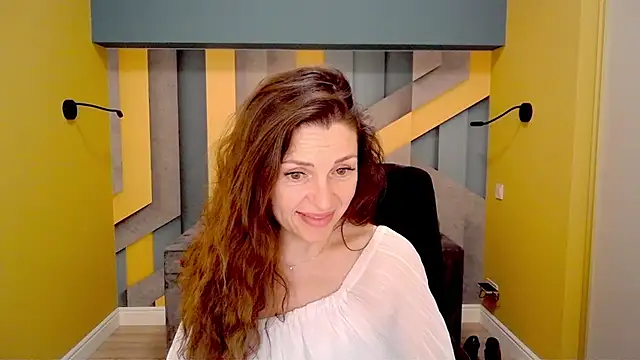 Snapshot of EllaLong chatting on 02-22-25, 03:47 EllaLong online show from 02-22-25, 03:47