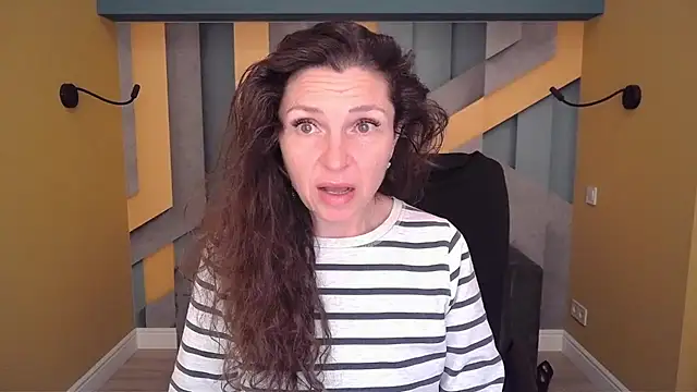 EllaLong online show from 04-08-26, 11:32