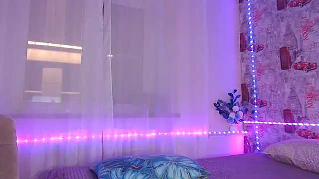Karolina love  online show from 05-31-26, 08:54