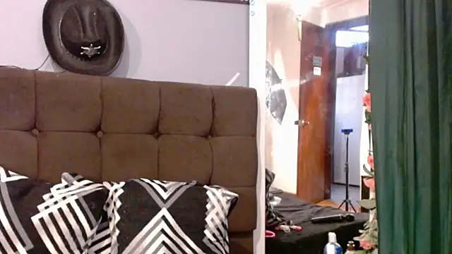 RubyWatson50 online show from 05-28-26, 09:34