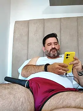 Snapshot of Maxi_TheBigDaddy chatting on 02-27-26, 02:28 Maxi TheBigDaddy online show from 02-27-26, 02:28