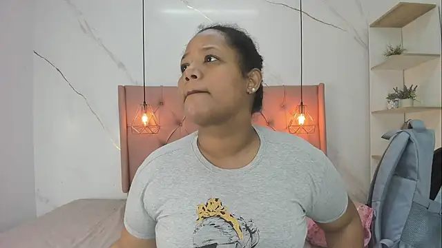 Belle Brunette online show from 07-07-26, 11:58