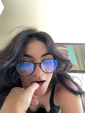 Snapshot of Cat2525 chatting on 01-10-25, 07:00 Cat2525 online show from 01-10-25, 07:00