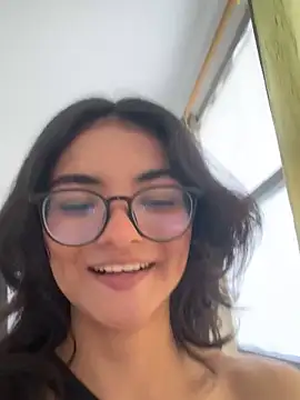 Snapshot of Cat2525 chatting on 01-13-25, 08:04 Cat2525 online show from 01-13-25, 08:04