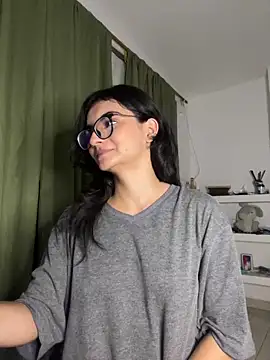 Snapshot of Cat2525 chatting on 01-15-25, 01:34 Cat2525 online show from 01-15-25, 01:34