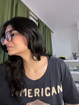 Snapshot of Cat2525 chatting on 01-22-25, 02:04 Cat2525 online show from 01-22-25, 02:04