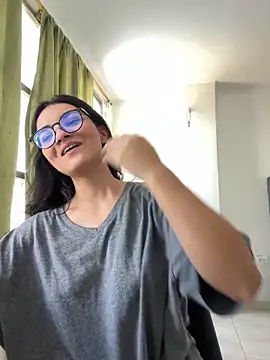 Snapshot of Cat2525 chatting on 01-27-25, 08:07 Cat2525 online show from 01-27-25, 08:07