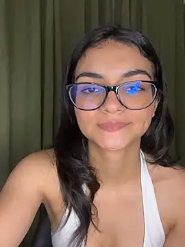 Snapshot of Cat2525 chatting on 03-02-25, 05:23 Cat2525 online show from 03-02-25, 05:23