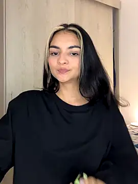 Snapshot of Cat2525 chatting on 12-03-25, 02:30 Cat2525 online show from 12-03-25, 02:30