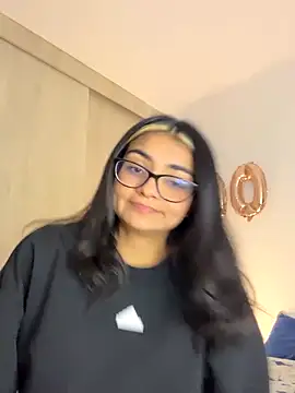 Snapshot of Cat2525 chatting on 12-05-25, 02:42 Cat2525 online show from 12-05-25, 02:42