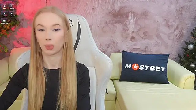 Snapshot of Amelia_Blaze chatting on 12-13-24, 07:36 Amelia Blaze online show from 12-13-24, 07:36