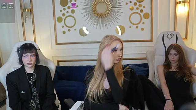 Snapshot of Amelia_Blaze chatting on 10-08-25, 10:35 Amelia Blaze online show from 10-08-25, 10:35