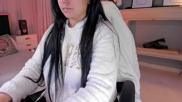 scarlet miller1 online show from 03-12-25, 11:53