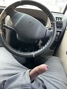 Dakku 69 online show from 12-19-25, 06:31