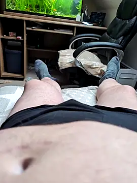 Snapshot of Mariomario0565 chatting on 11-15-25, 01:07 Mariomario0565 online show from 11-15-25, 01:07