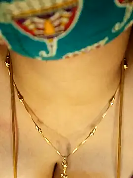 tuttifrutti17 online show from 12-27-24, 06:42