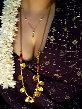 tuttifrutti17 online show from 03-08-25, 08:14