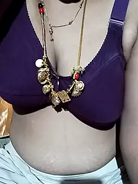 tuttifrutti17 online show from 10-14-25, 05:25