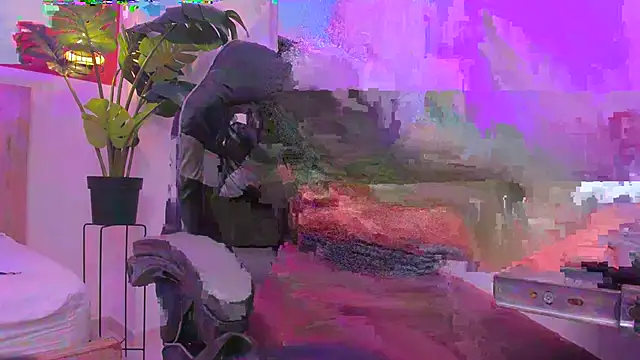 izaro22 online show from 10-23-25, 01:21