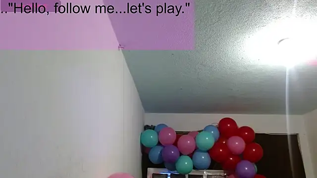 Snapshot of toxxxic_cams chatting on 09-24-25, 08:06 toxxxic cams online show from 09-24-25, 08:06