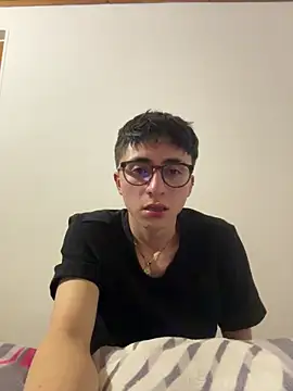 CamiRojas boy online show from 01-06-26, 03:54