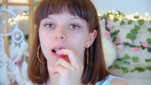 ElisabethDavis online show from 04-21-26, 04:23