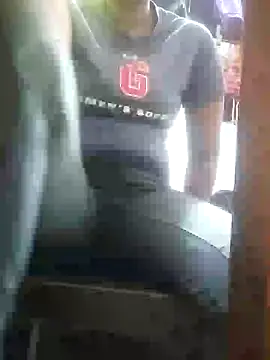 Snapshot of Hailey_BaileyXYZ chatting on 01-25-25, 02:36 Hailey BaileyXYZ online show from 01-25-25, 02:36