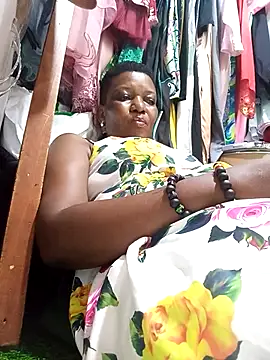 Snapshot of Hailey_BaileyXYZ chatting on 02-01-26, 12:37 Hailey BaileyXYZ online show from 02-01-26, 12:37