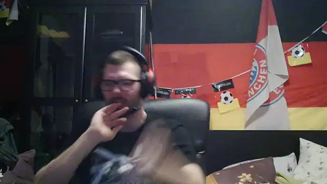 Snapshot of Die-geile-Sau chatting on 02-01-26, 09:24 Die-geile-Sau online show from 02-01-26, 09:24