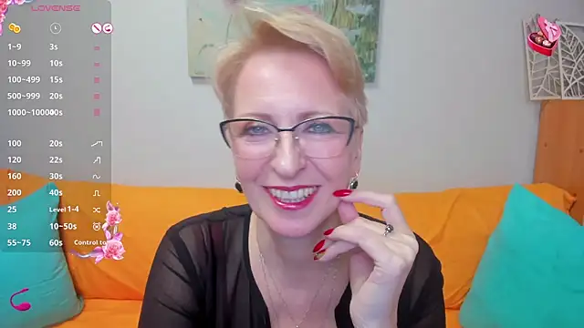 iamyourdream89 online show from 02-12-25, 03:16