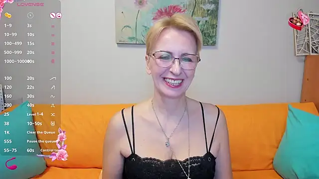 iamyourdream89 online show from 03-11-25, 05:35