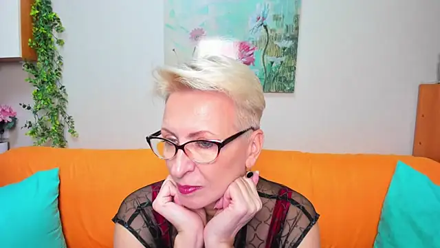 iamyourdream89 online show from 11-18-25, 12:31