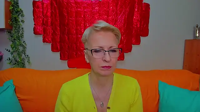 iamyourdream89 online show from 03-05-26, 01:29