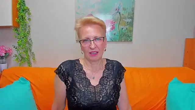 iamyourdream89 online show from 05-21-26, 10:44