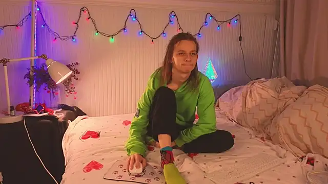 Frank Fraer online show from 12-15-25, 07:07