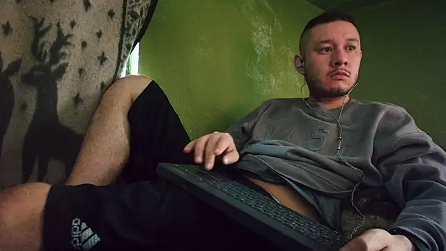 sweet cock28 online show from 02-09-25, 03:01