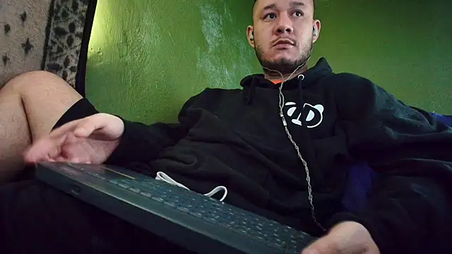 sweet cock28 online show from 03-09-25, 02:54