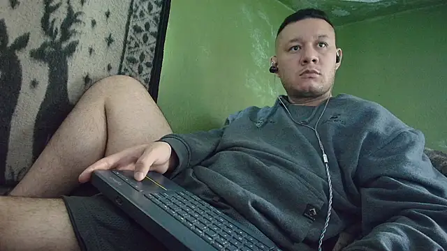 sweet cock28 online show from 03-05-26, 04:03