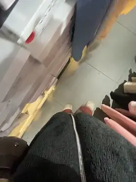 Snapshot of Thepanthera chatting on 09-25-25, 11:14 Thepanthera online show from 09-25-25, 11:14